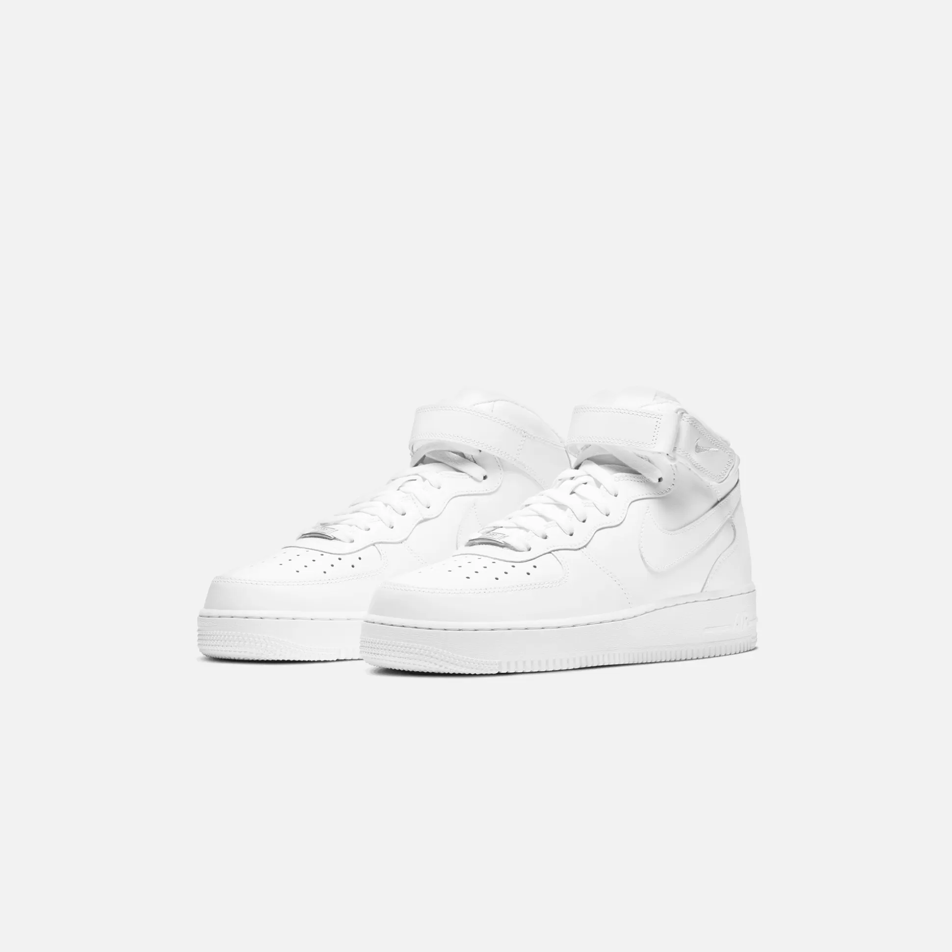 Best Nike air force 1 mid `07 White