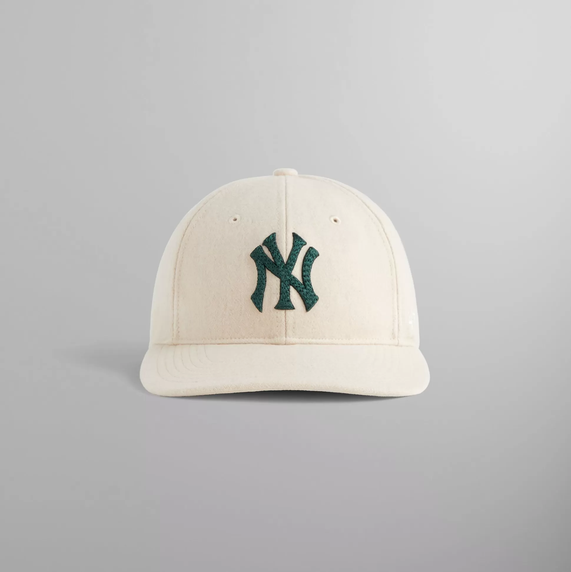 New Kith & '47 for the New York Yankees Stem Stitch Franchise LS Cap Muslin