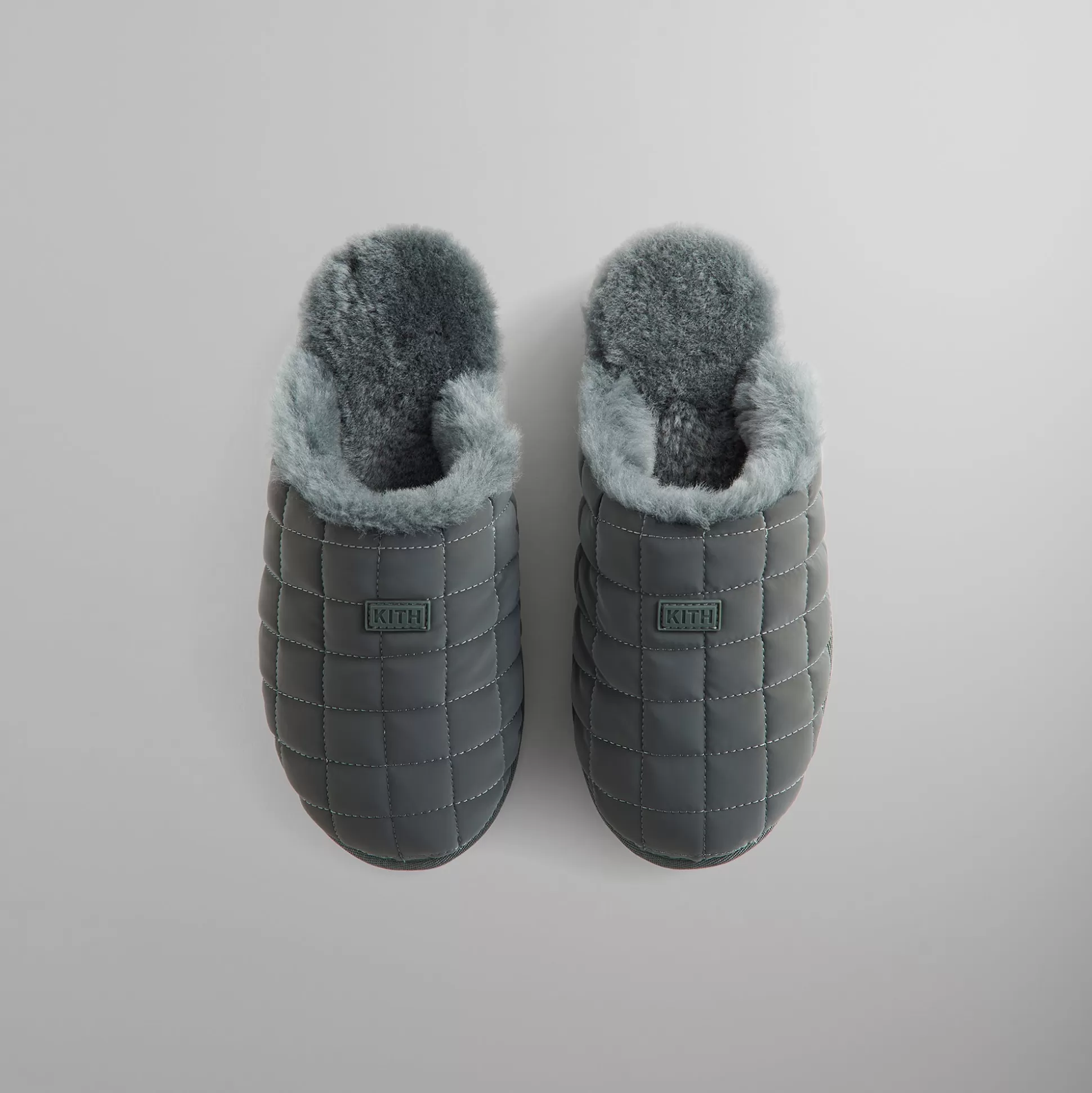 Store Kith mas Puffed Logo Slippers Machine