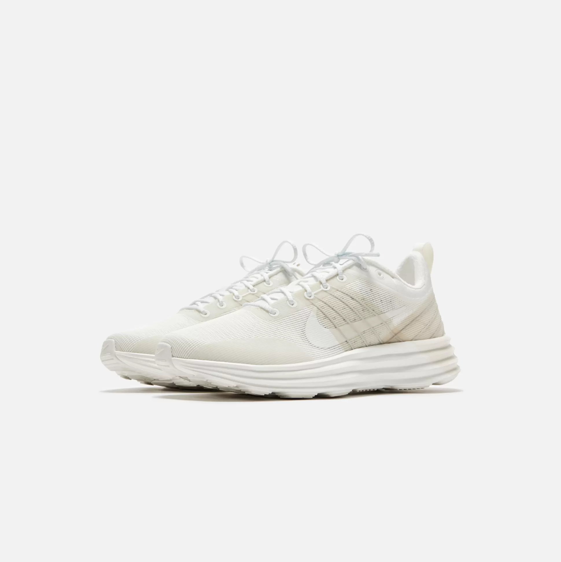 Discount Nike lunar roam