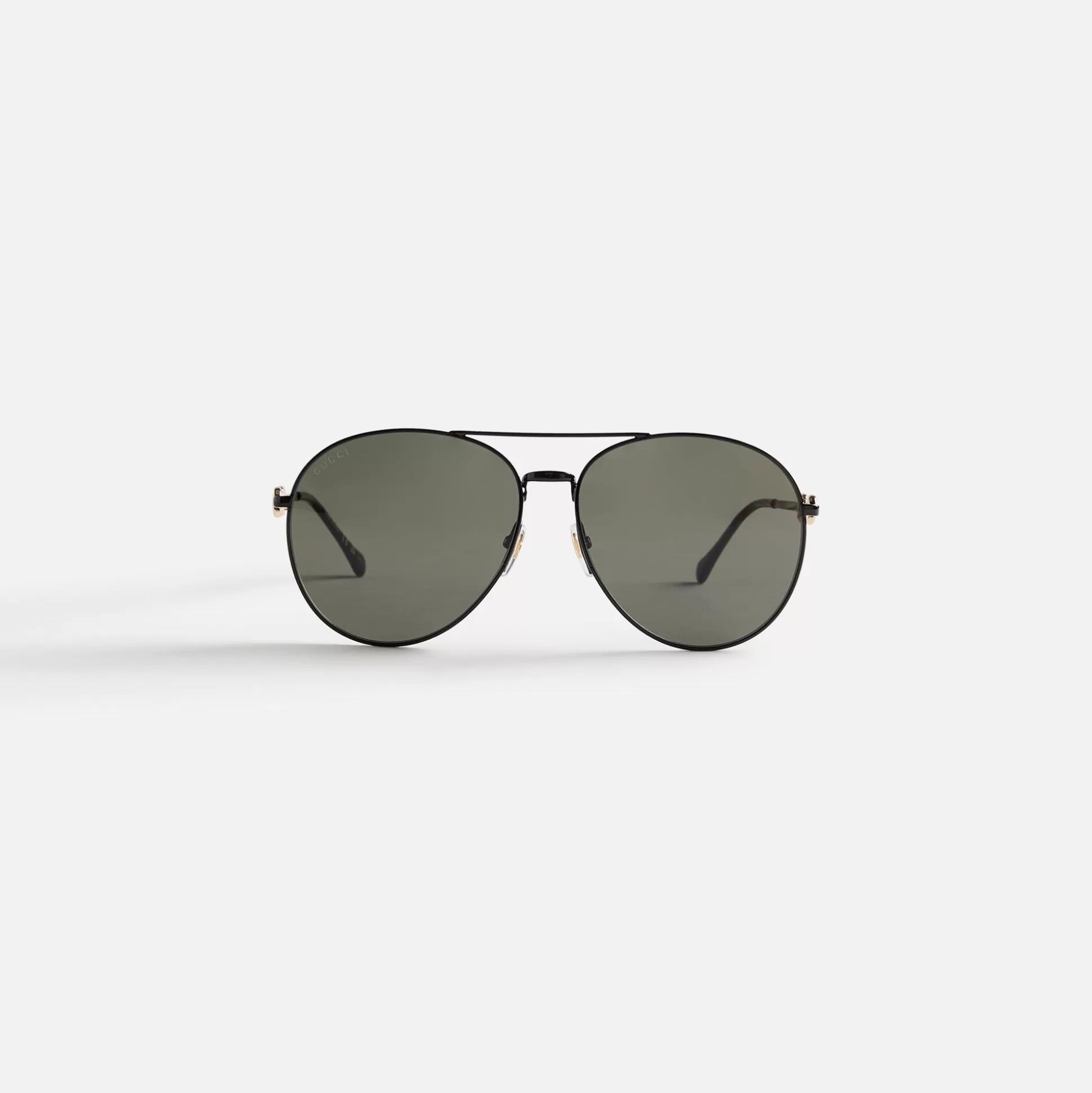 Shop Gucci 001 sunglasses Black