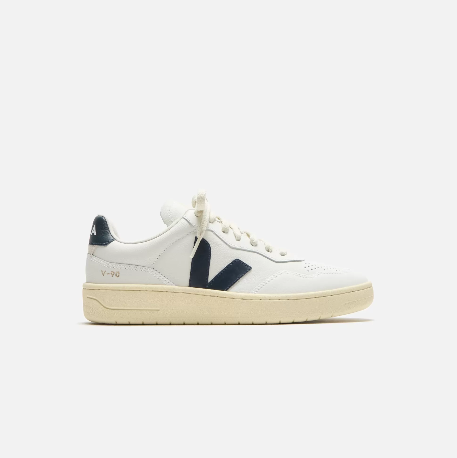 Shop Veja v-90