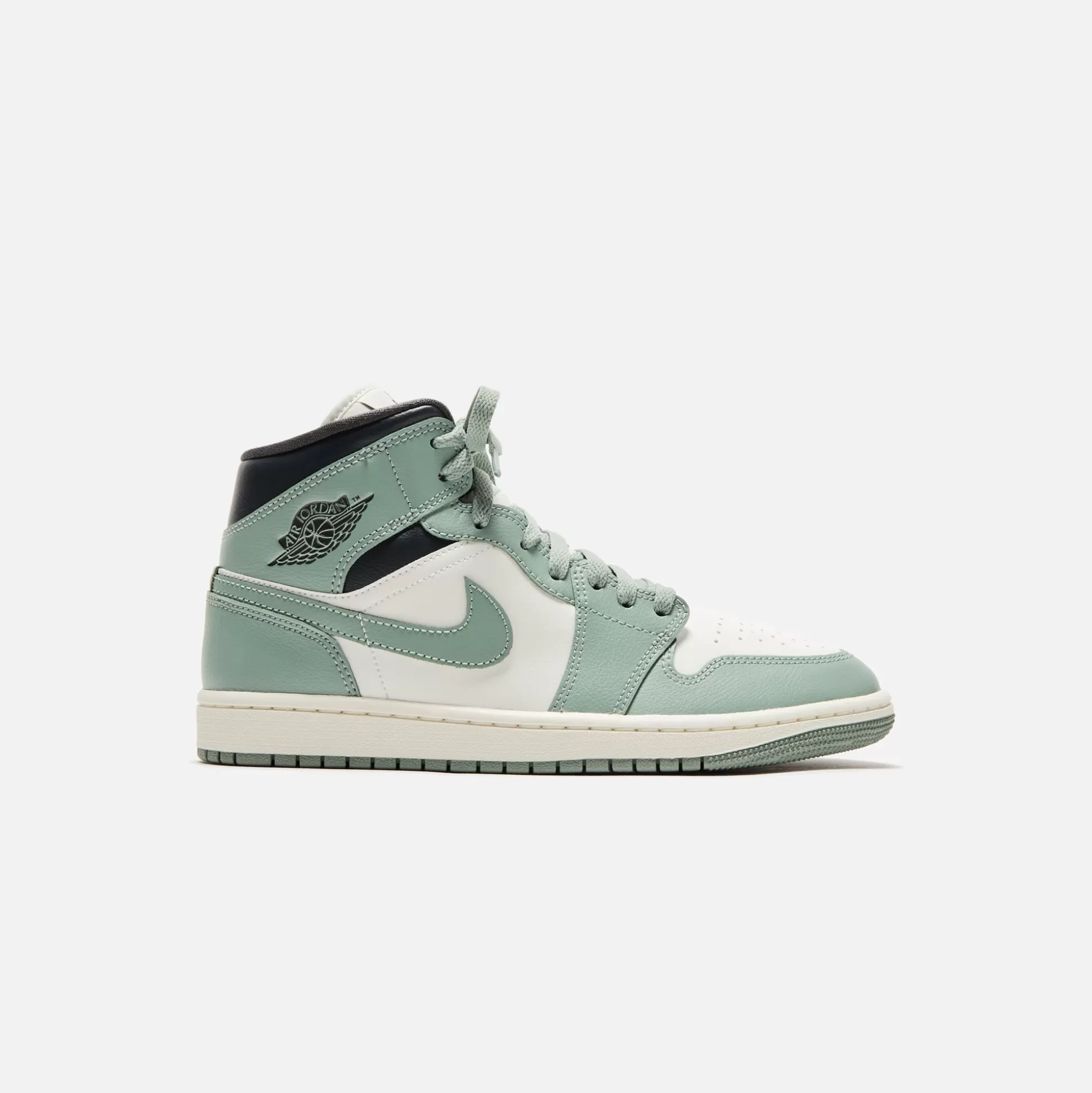 Flash Sale Jordan wmns air 1 mid