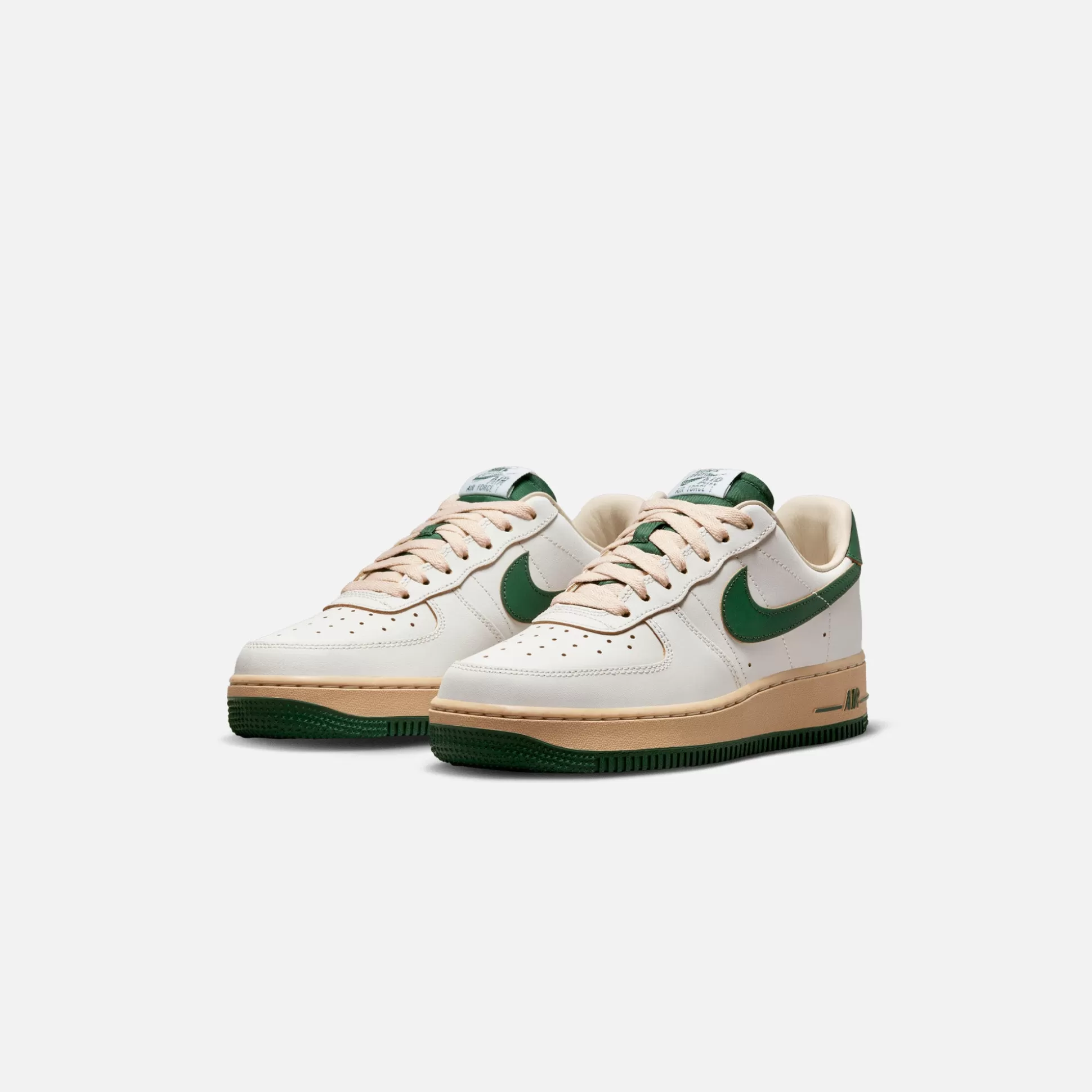 Shop Nike wmns air force 1 `07 lv8