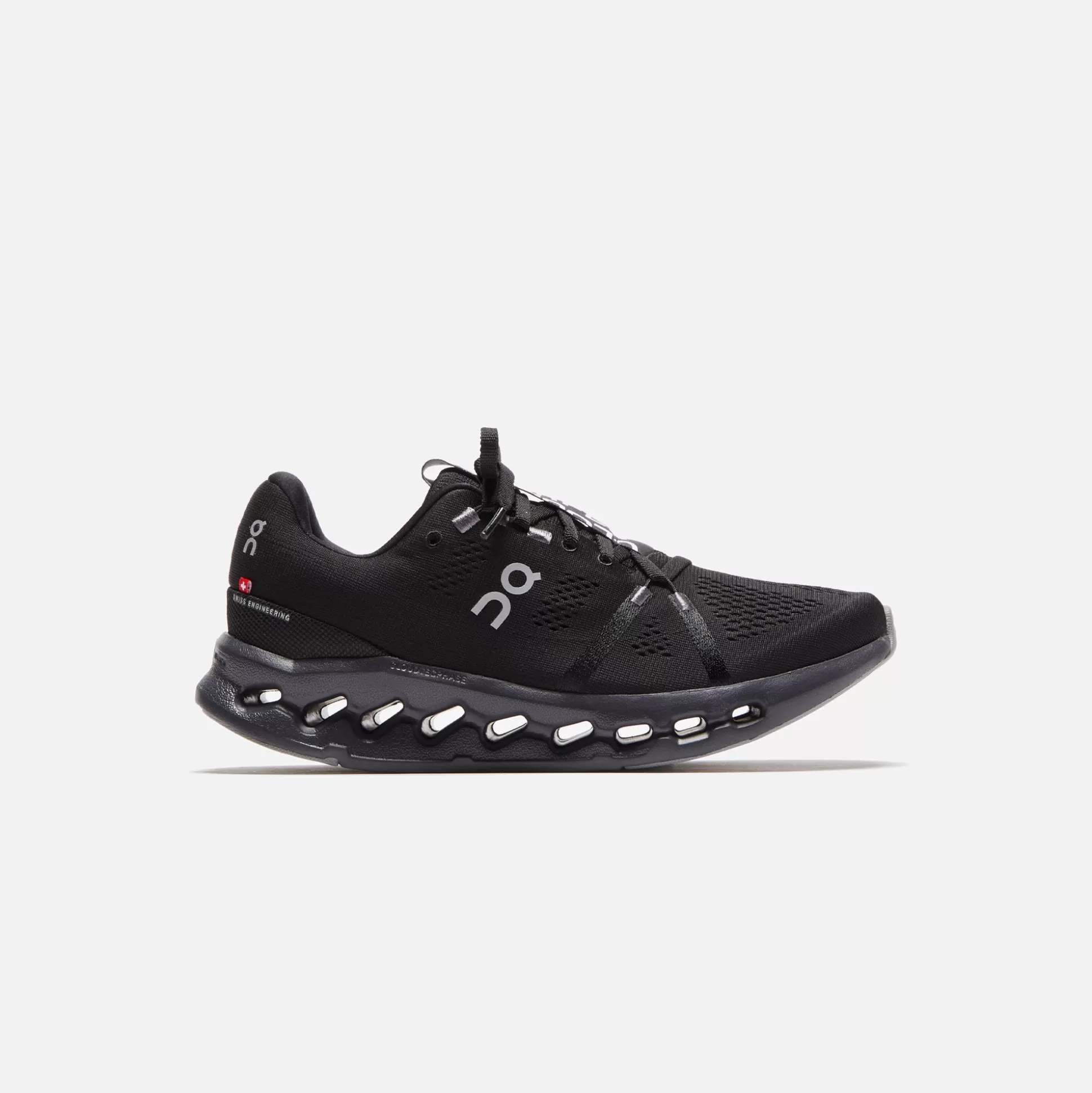 Discount On Running wmns cloud surfer All Black