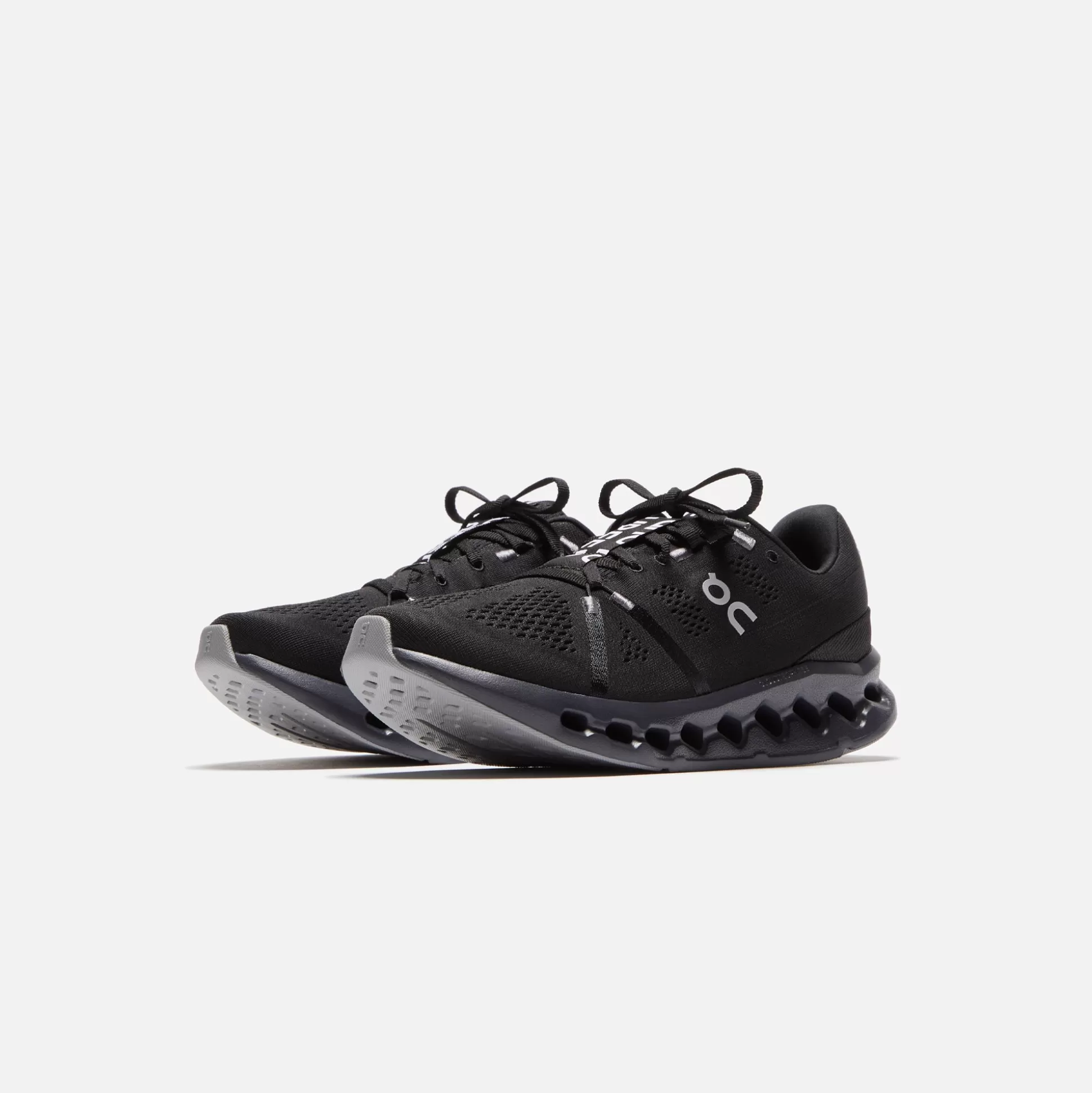 Discount On Running wmns cloud surfer All Black