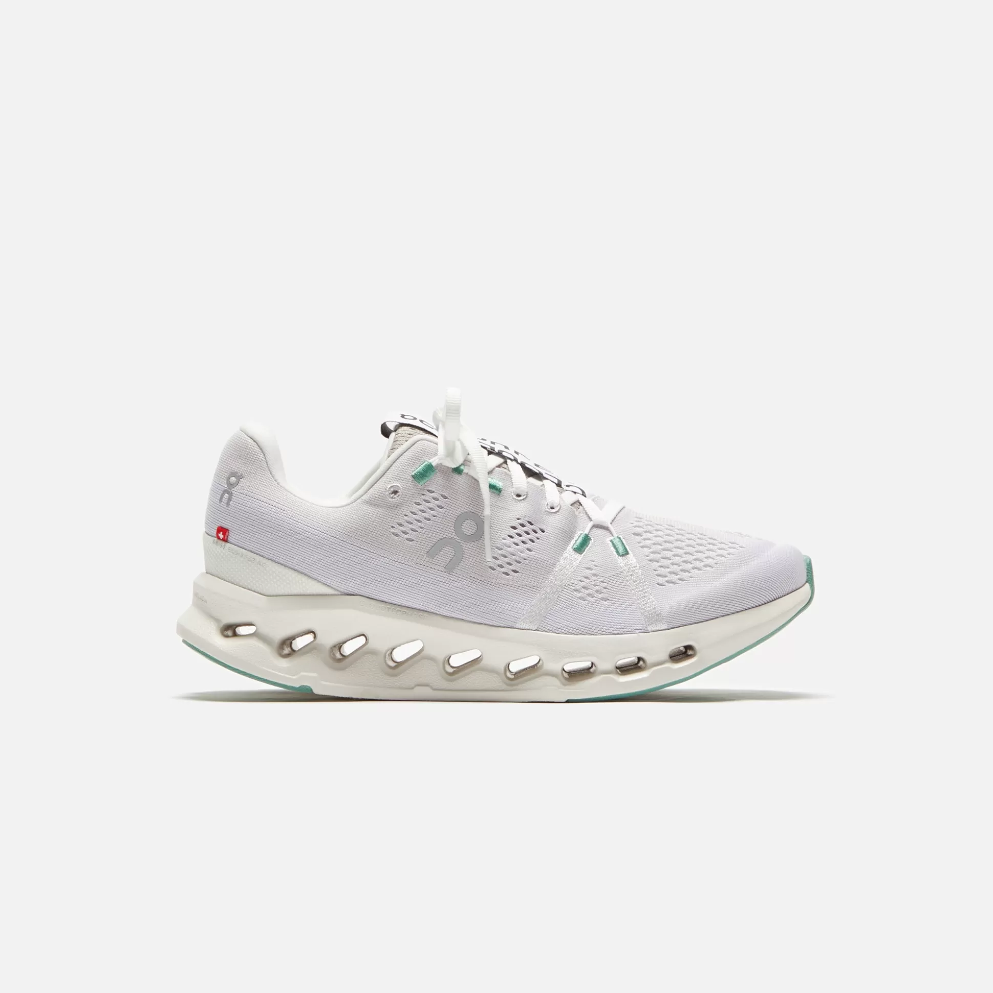 Best Sale On Running wmns cloudsurfer