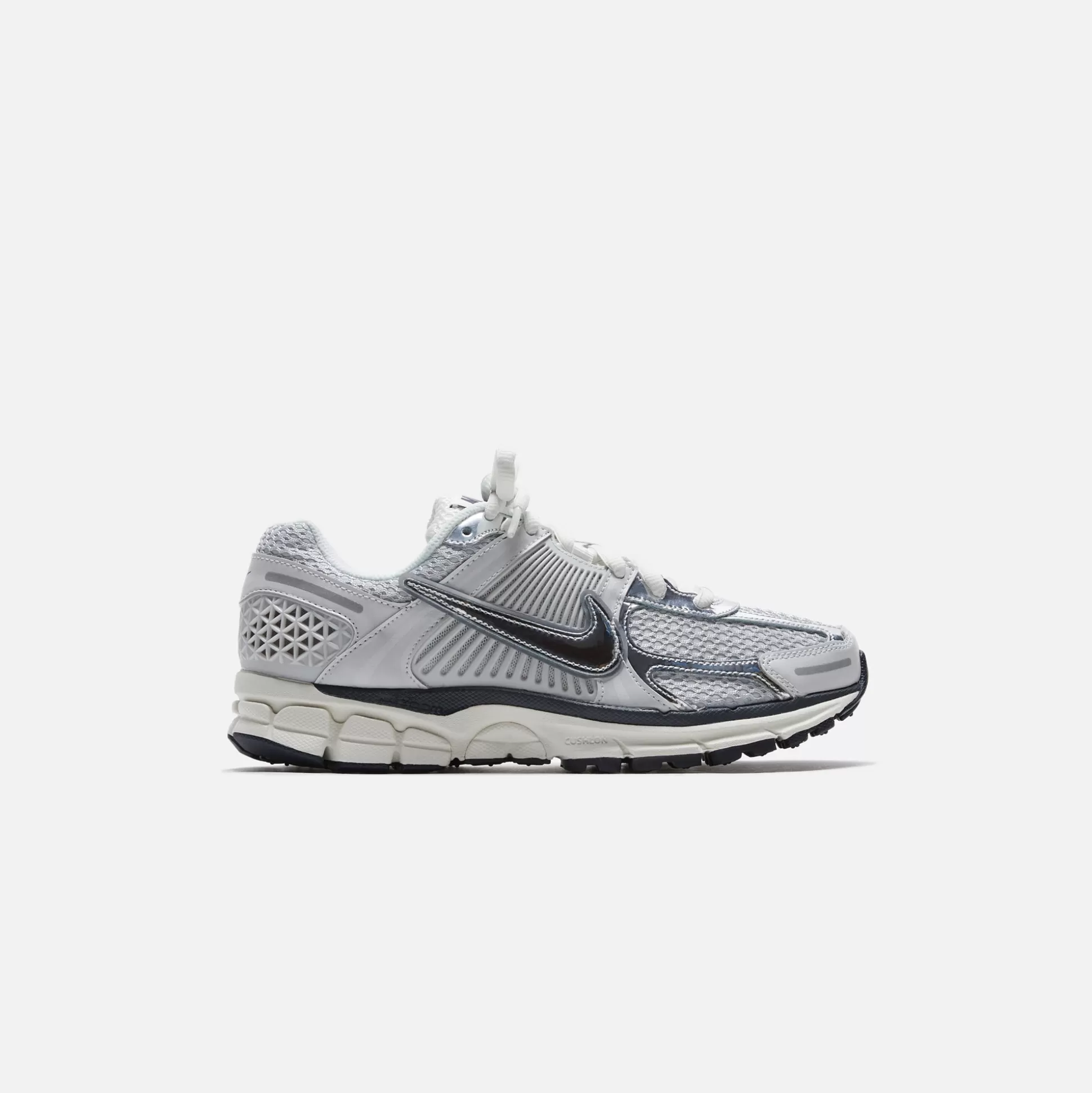 Hot Nike wmns zoom vomero 5