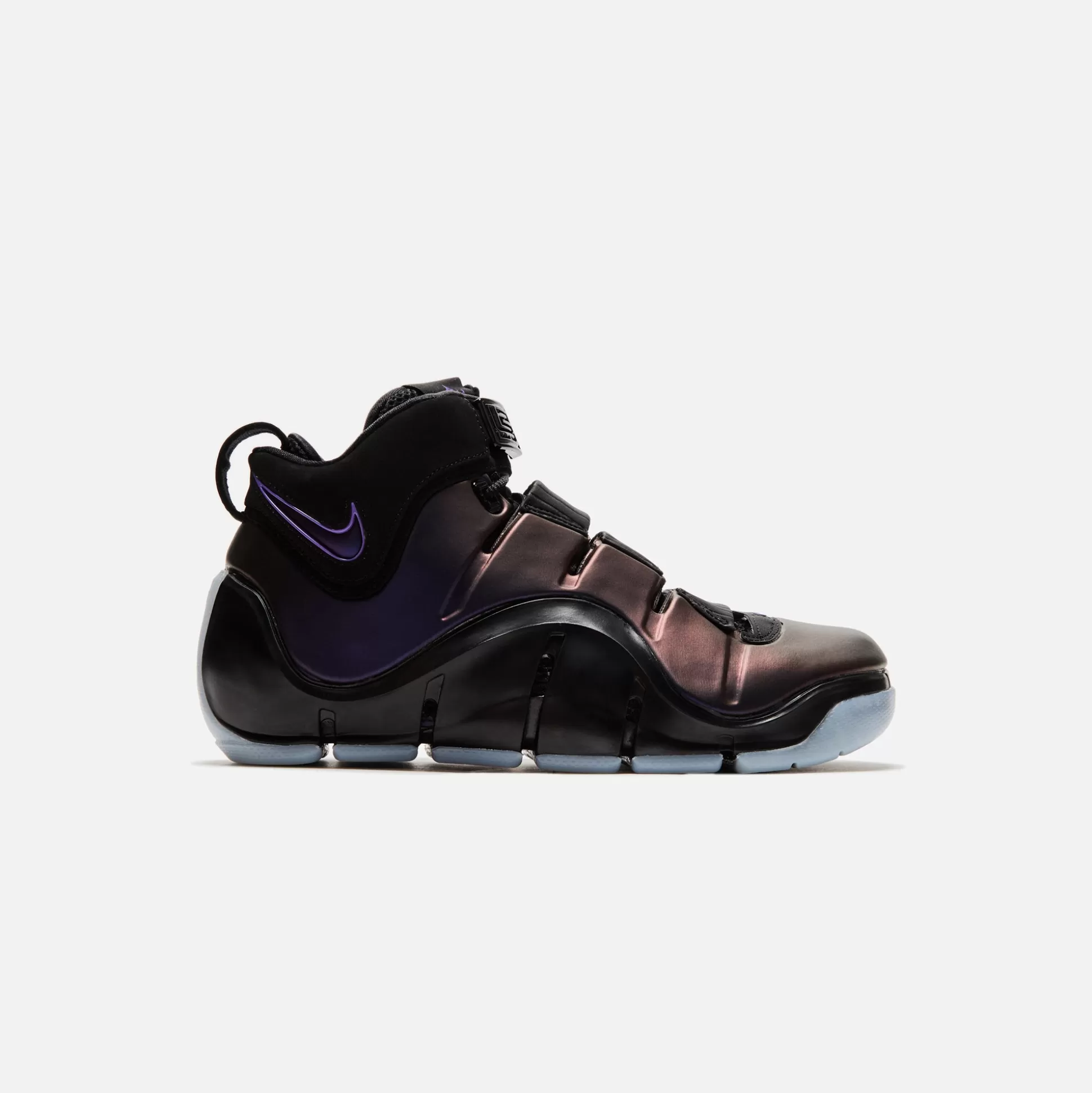 Shop Nike zoom lebron iv